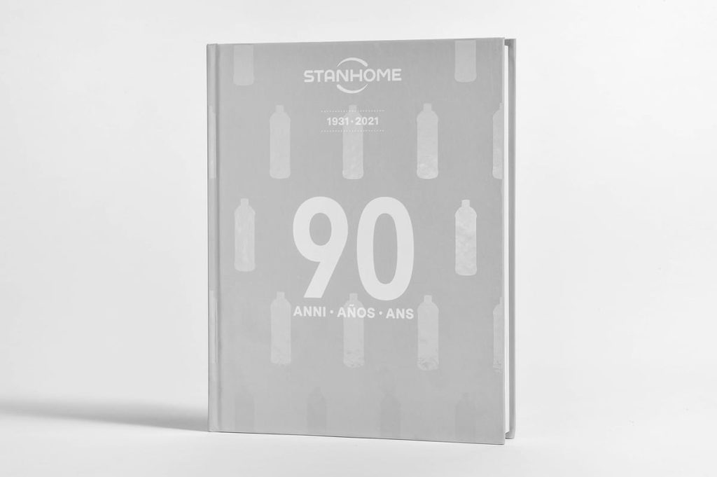 livre 90 ans Stanhome 3 langues